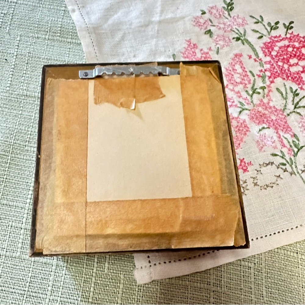Vintage Botanical Shadow Box Frame – Gold Wood, 4.5” Square - Picture 7 of 8